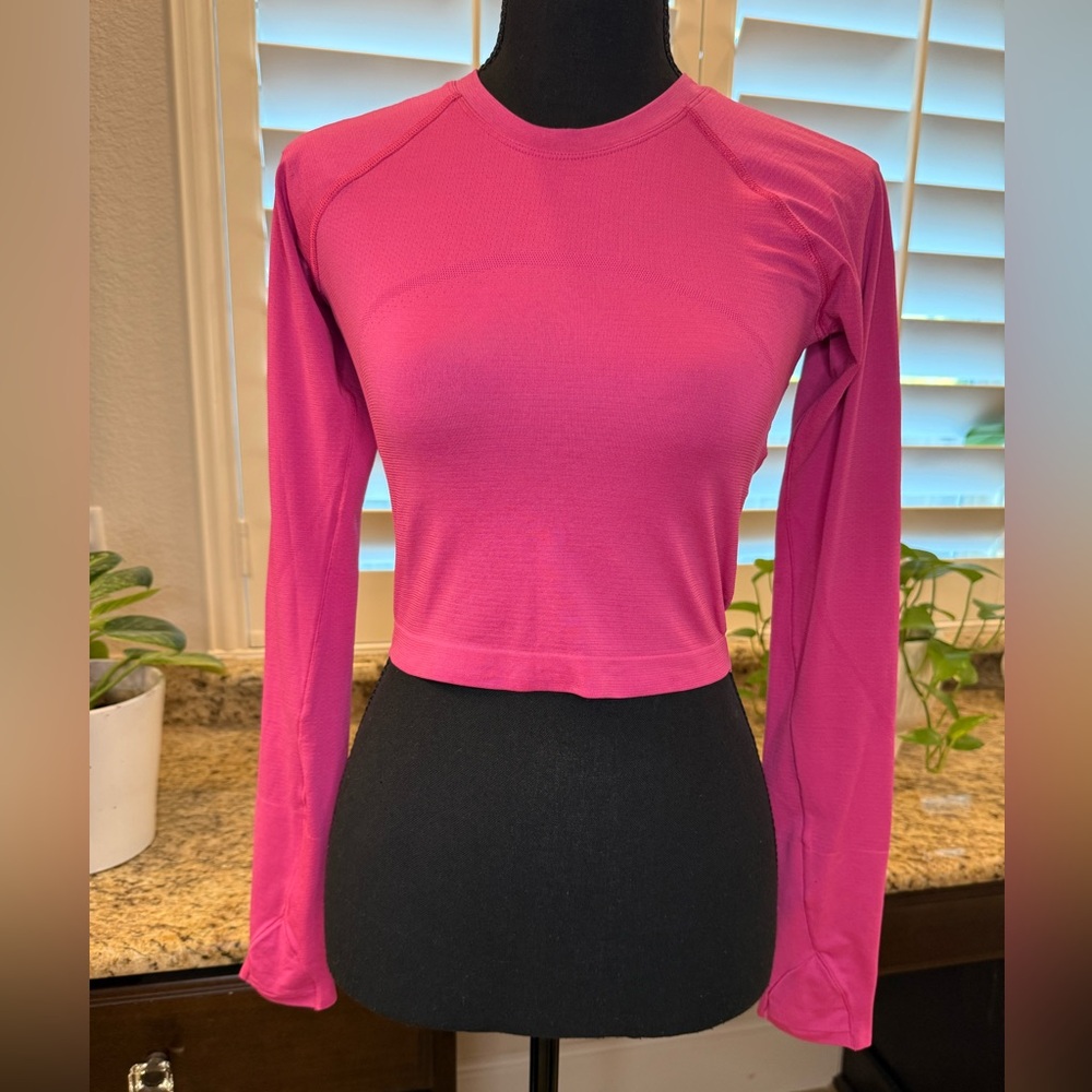 Lululemon Pink Swiftly Tech Long Sleeve Cropped Top Size 6